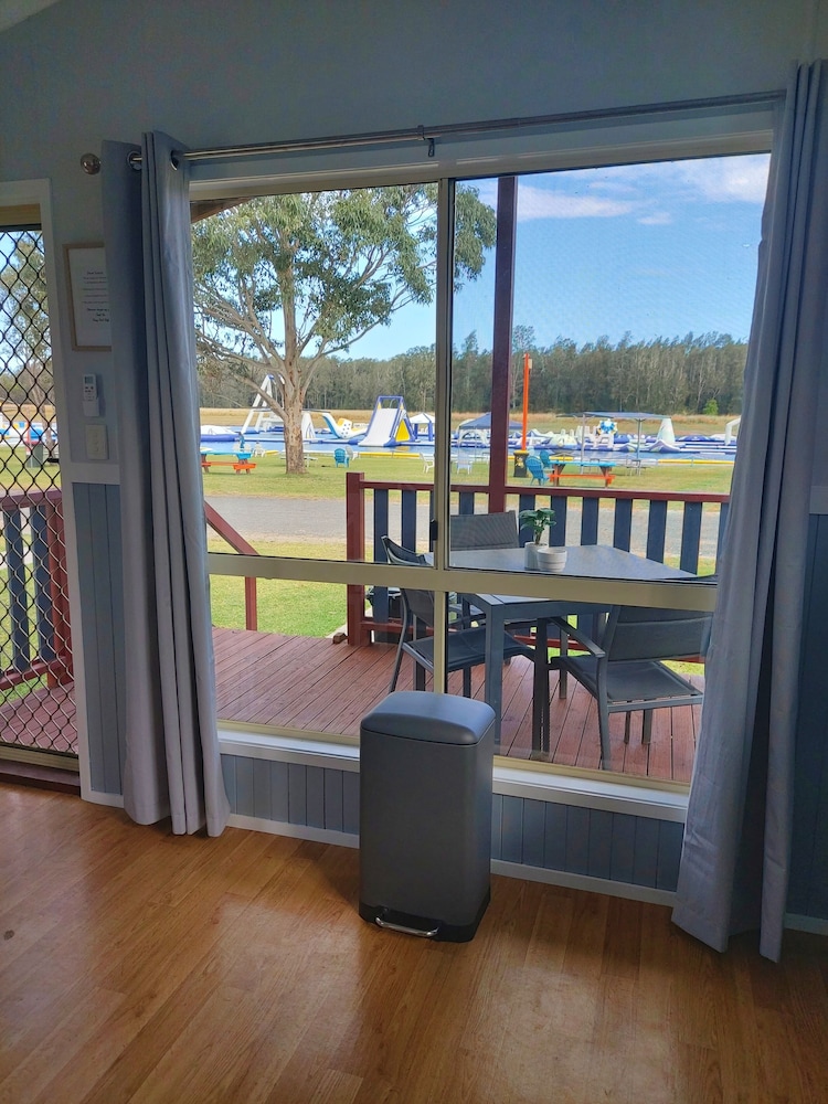 Stoney Park Holiday Park 16/34