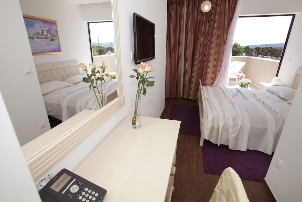 Aparthotel Bellevue 25/68