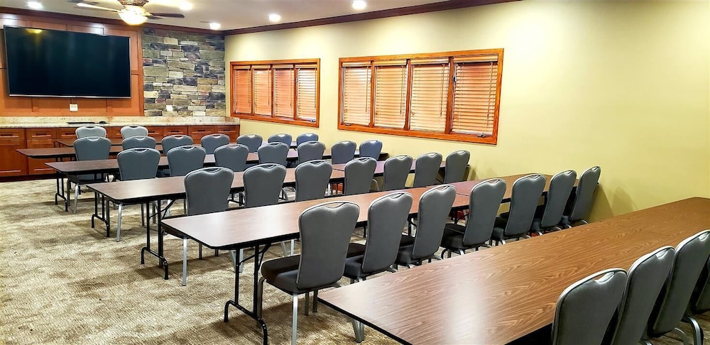 Chase Suite Hotel Lincoln 64/71