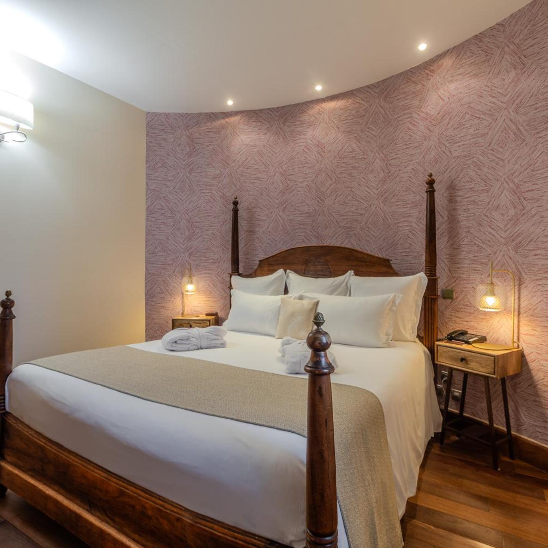 Deluxe, Suite, Sea View, Balcony or Terrace