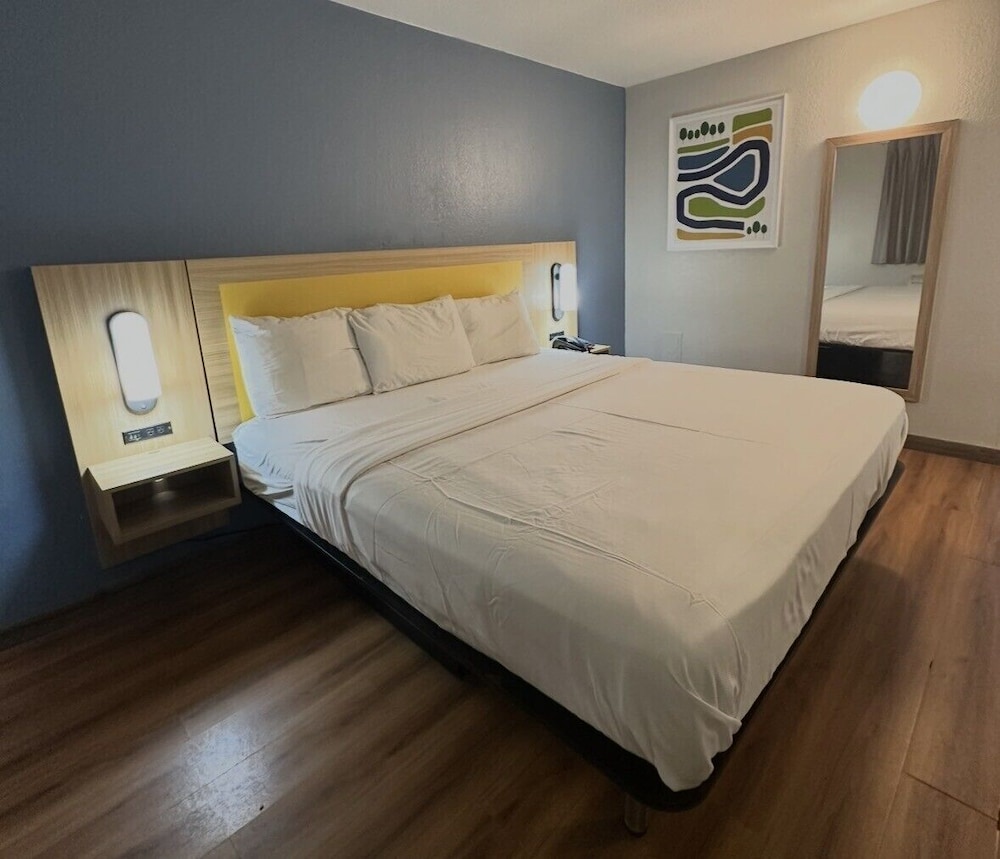 Park Inn by Radisson, Fargo West Acres 20/51