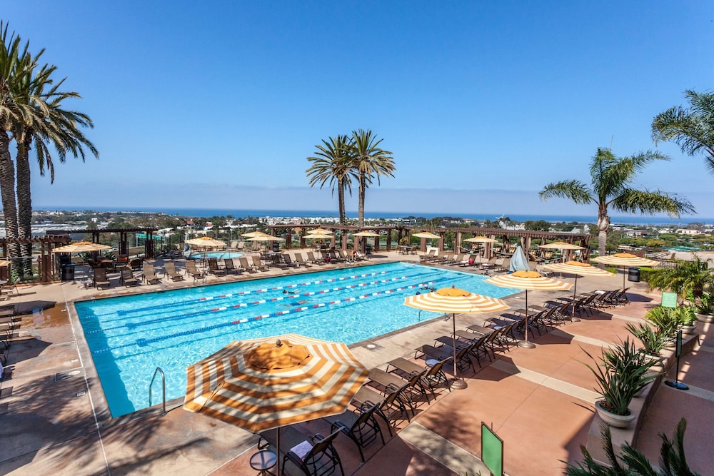 Grand Pacific Palisades Resort Hotel 70/71