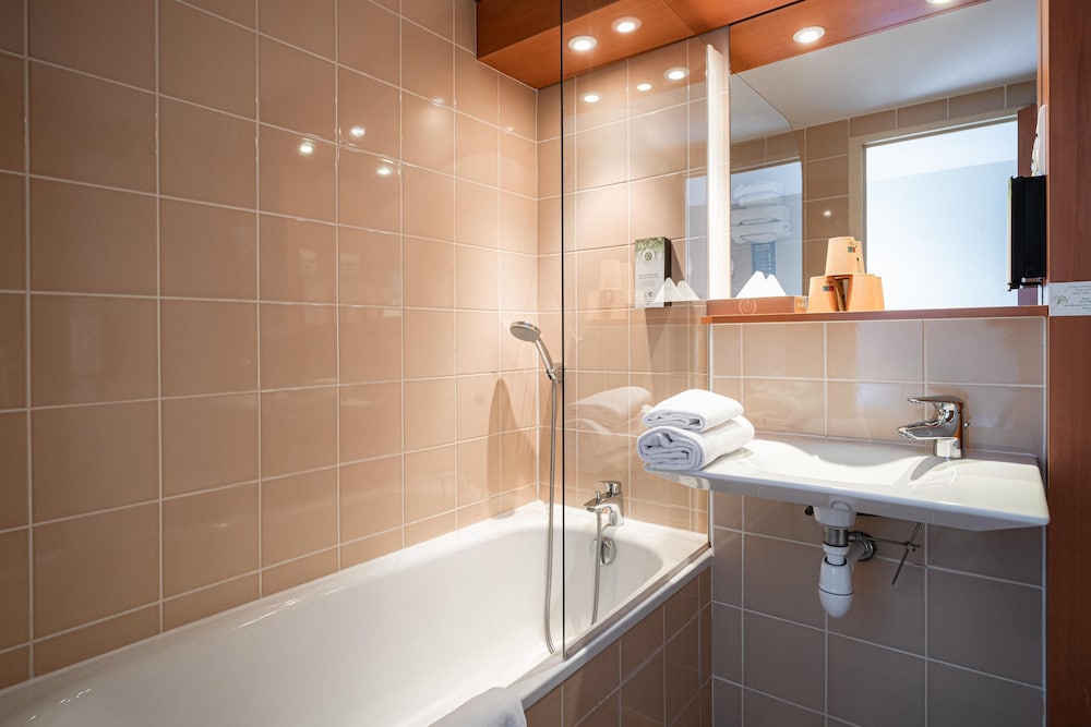 Hotel Kyriad Rennes Nord 67/69