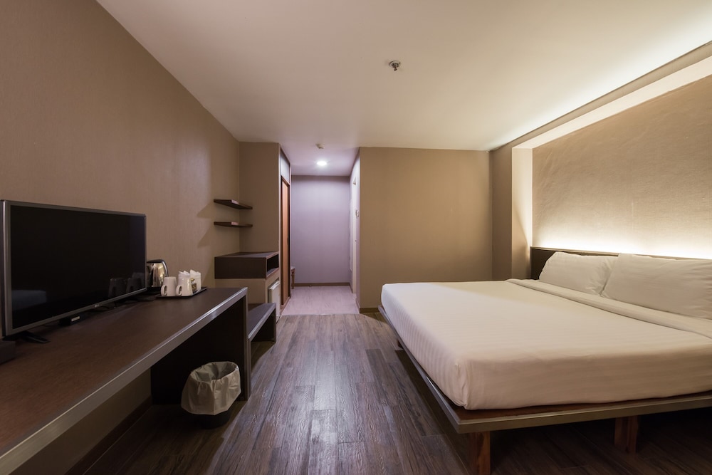 BANGKOK CITY SUITE 31/53