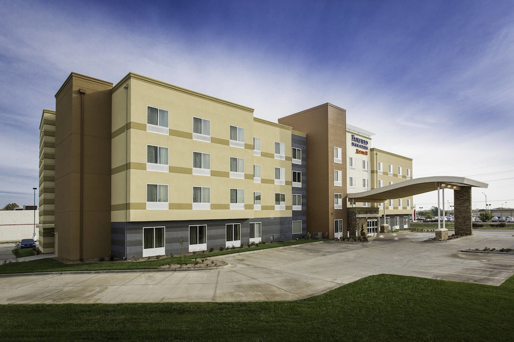 Fairfield Inn Suites Hutchinson in HUTCHINSON - KS