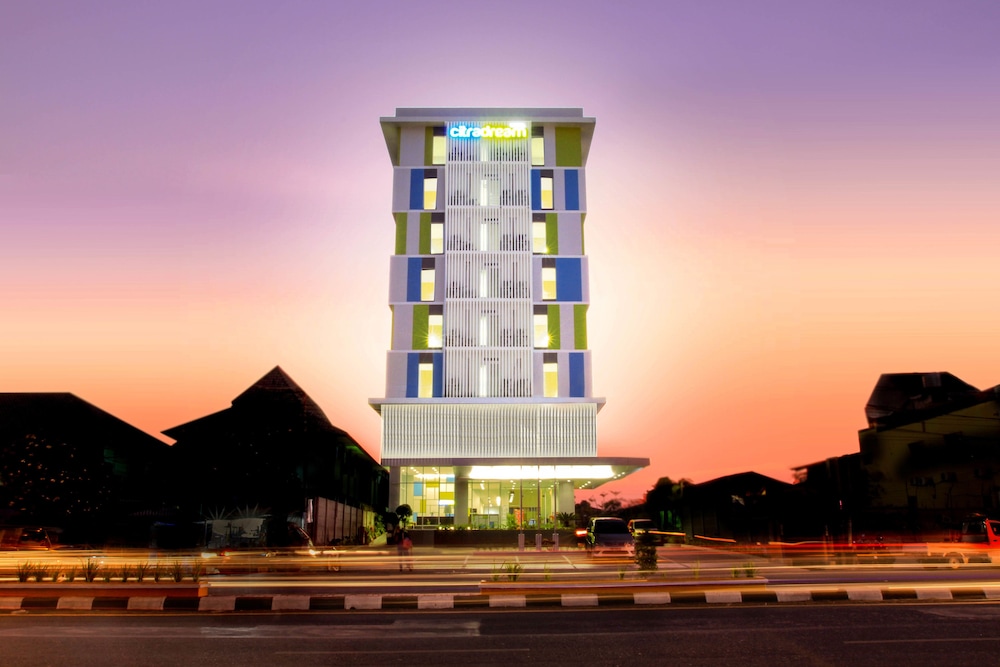 Hotel Citradream Cirebon 4/50