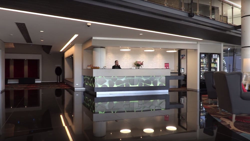 CALAMVALE HOTEL SUITES AND CONFERENCE CENTRE 3/44
