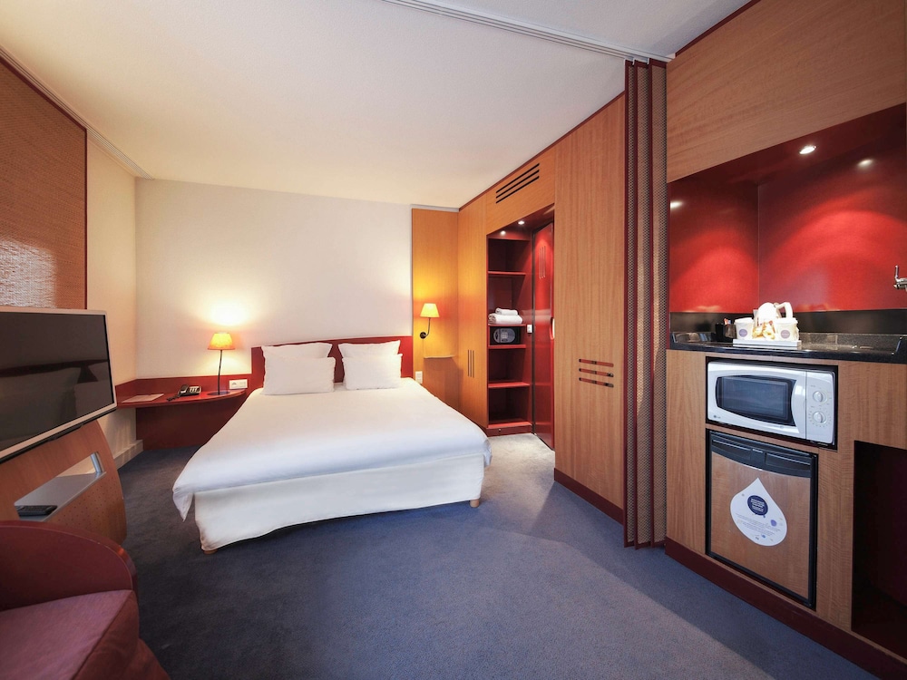 Novotel Suites Clermont Ferrand Polydome 15/72