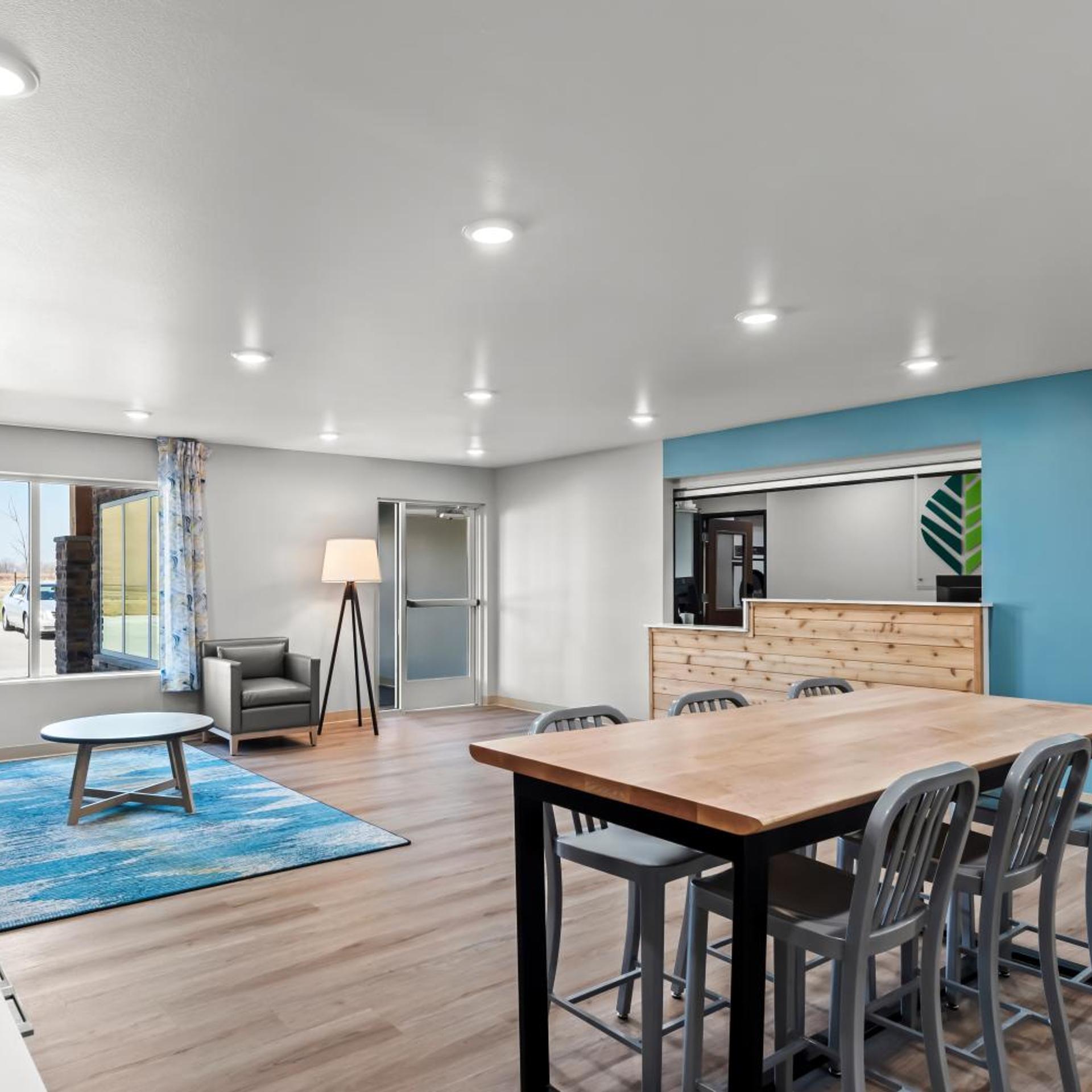 WoodSpring Suites Coralville Iowa City 32/41