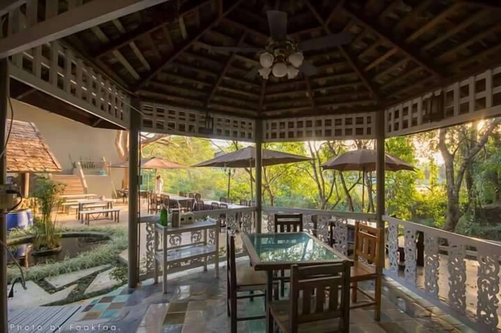 Season Namkorn Resort 16/21