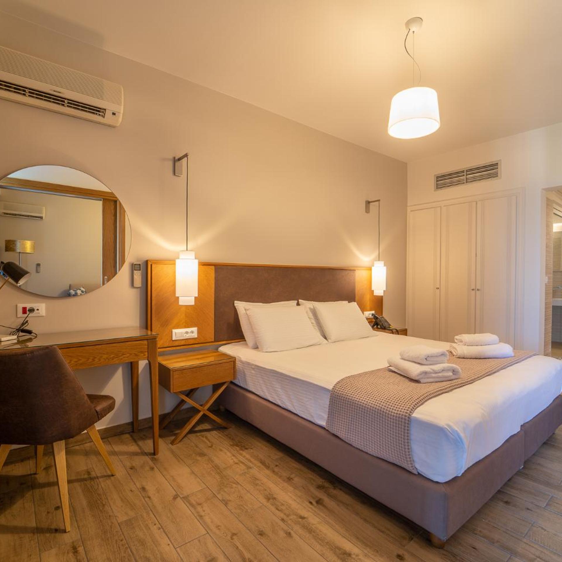 Achilles Hill Hotel 49/100