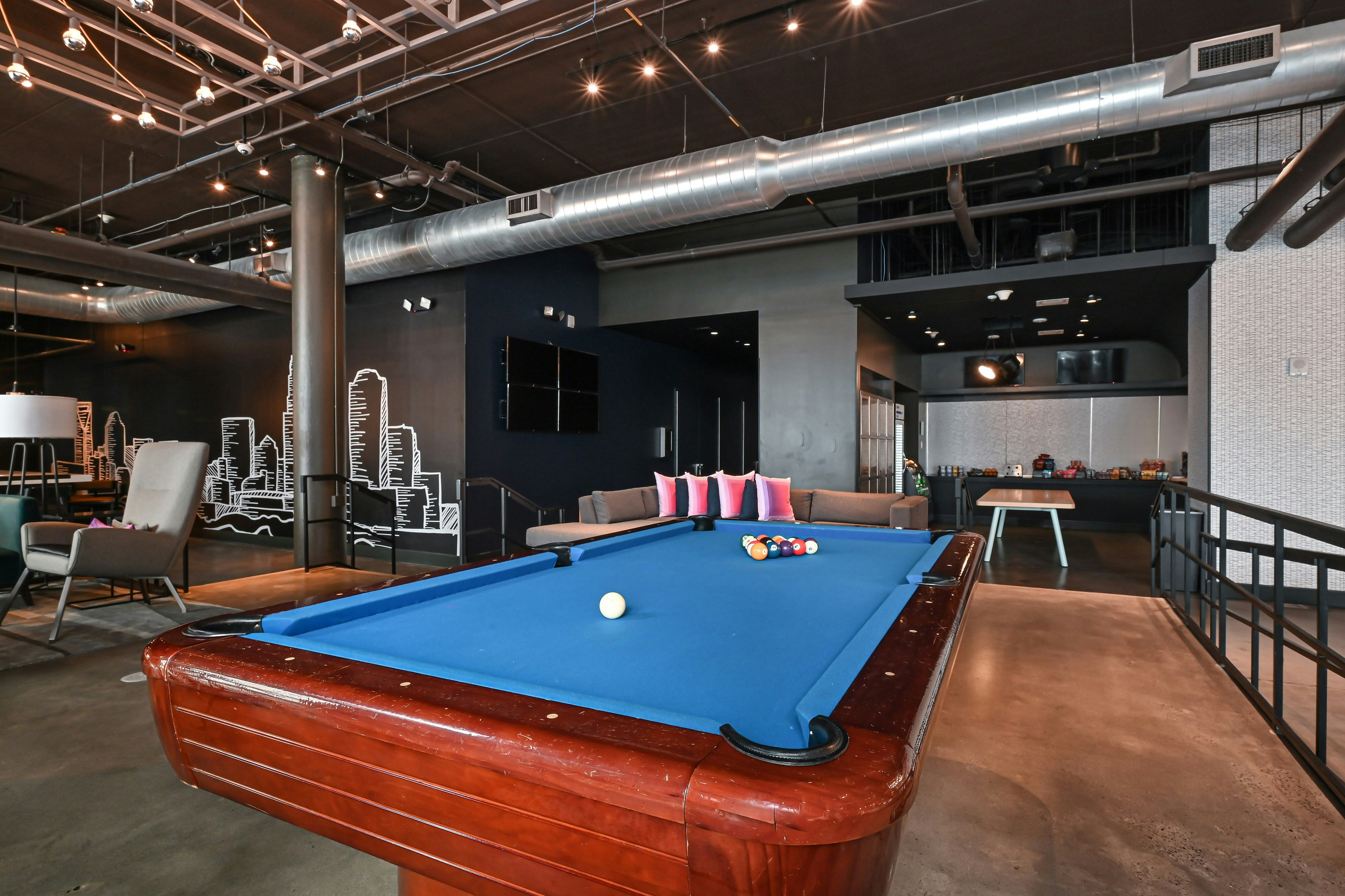Aloft Charlotte City Center 2/11