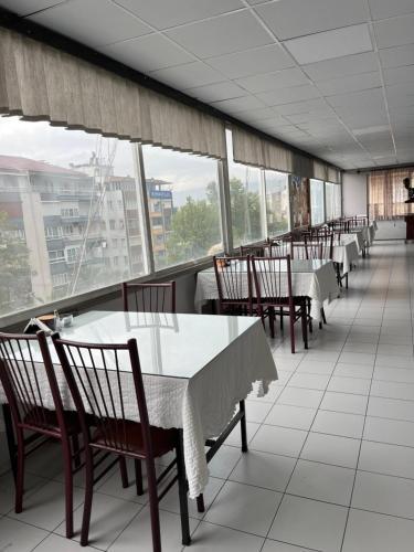 Otel Unlu 12/18