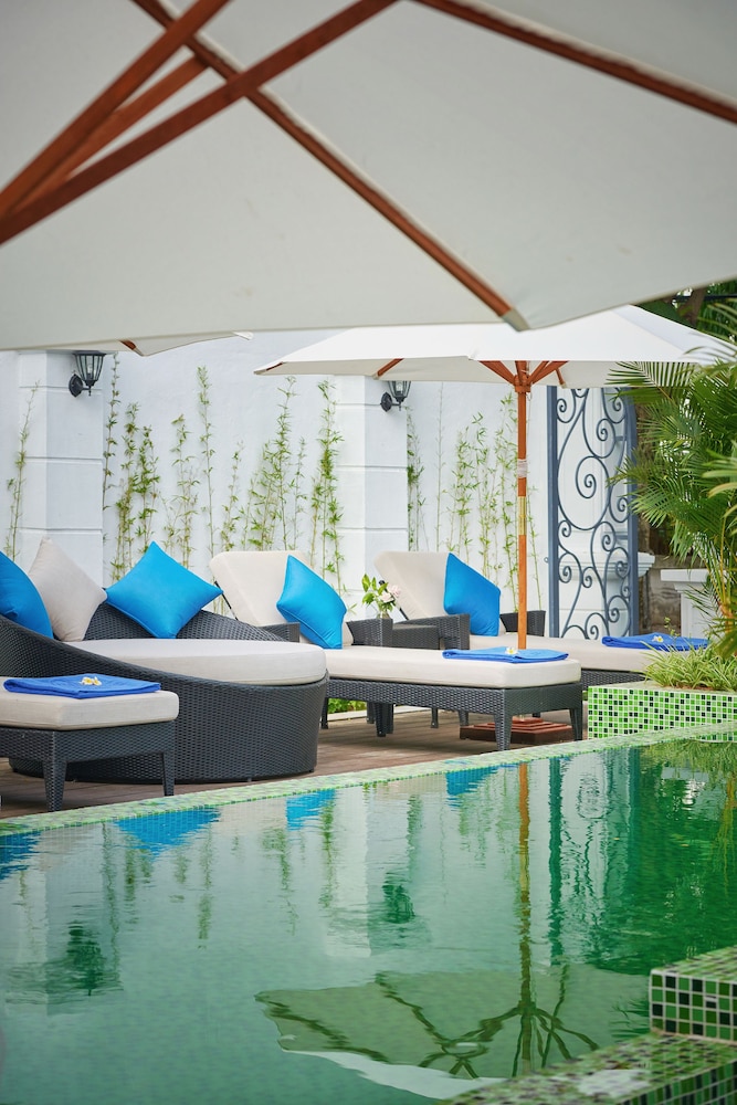 Manoir Des Arts Hotel 43/73