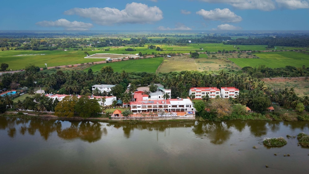 Great Trails River View Resort Thanjavur By Grt Hotels 32/40