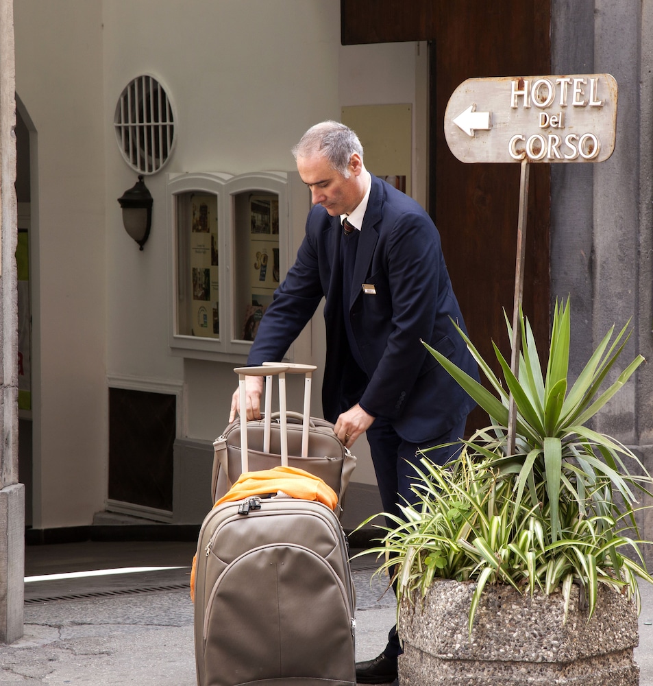 Del Corso 6/42