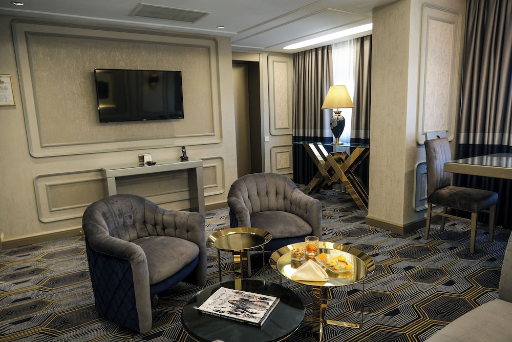 Barcelo Ankara Altinel 35/48