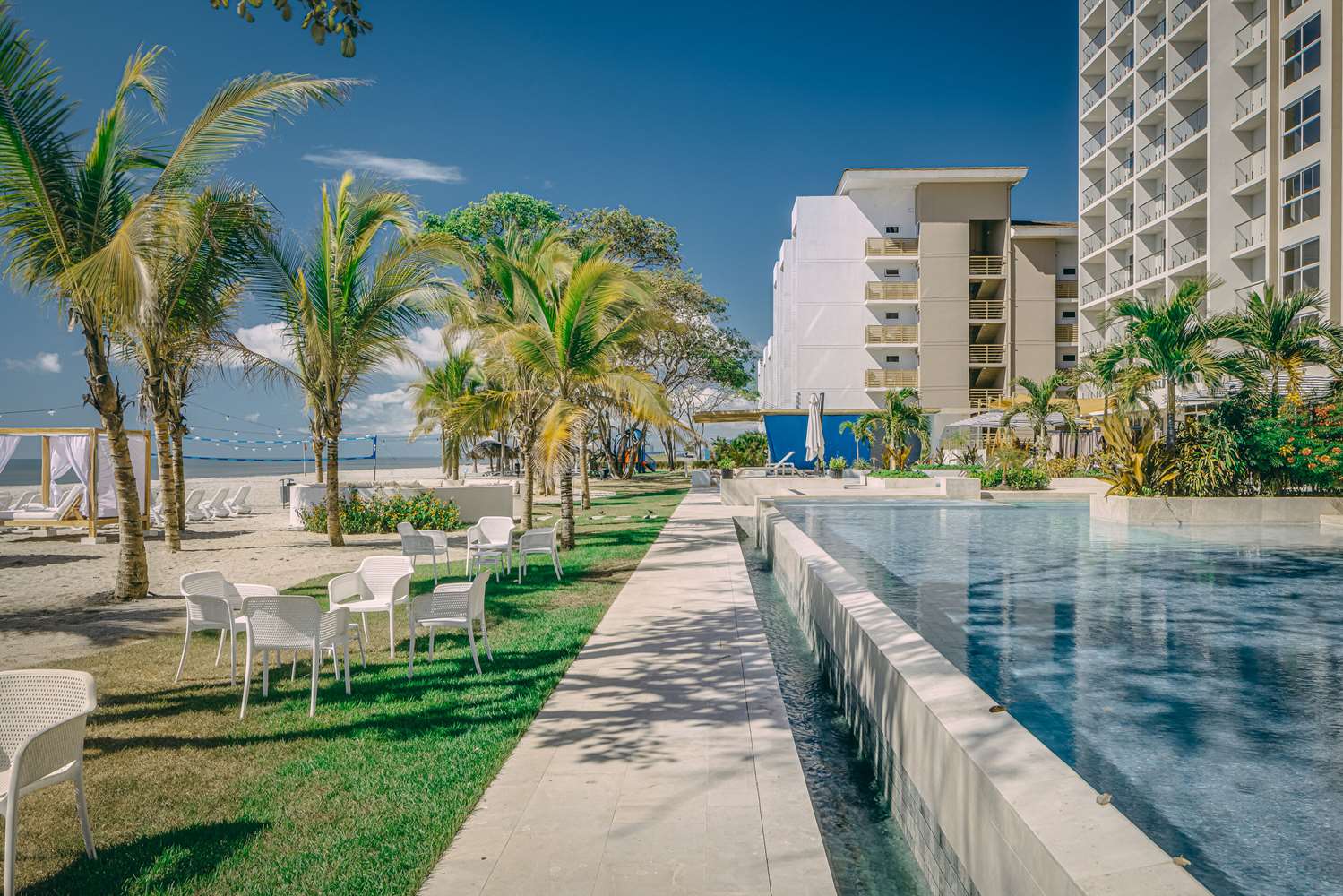 Radisson Riviera Panama 37/48