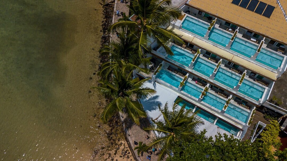Aqua By Sambass Hotel 6/50