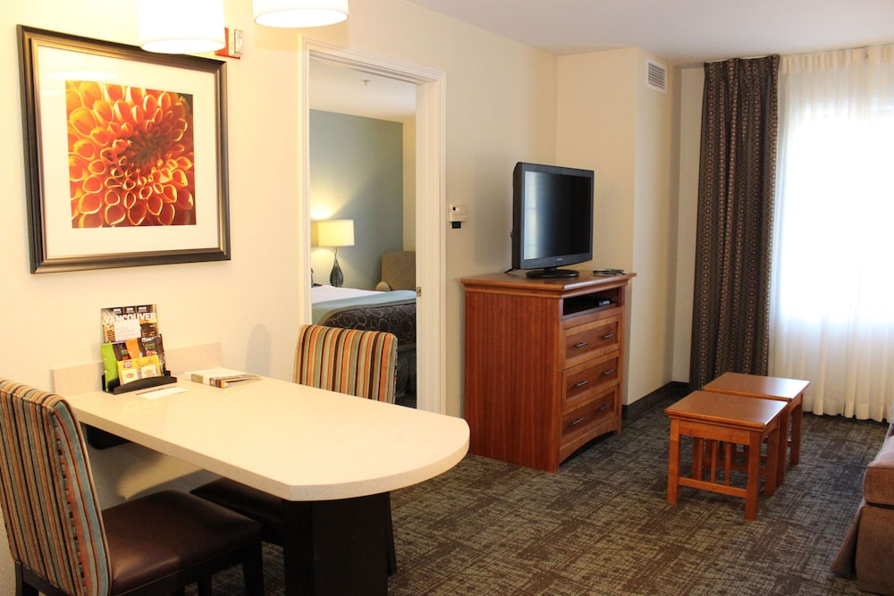 Sonesta ES Suites Portland Vancouver 41st Street 33/39