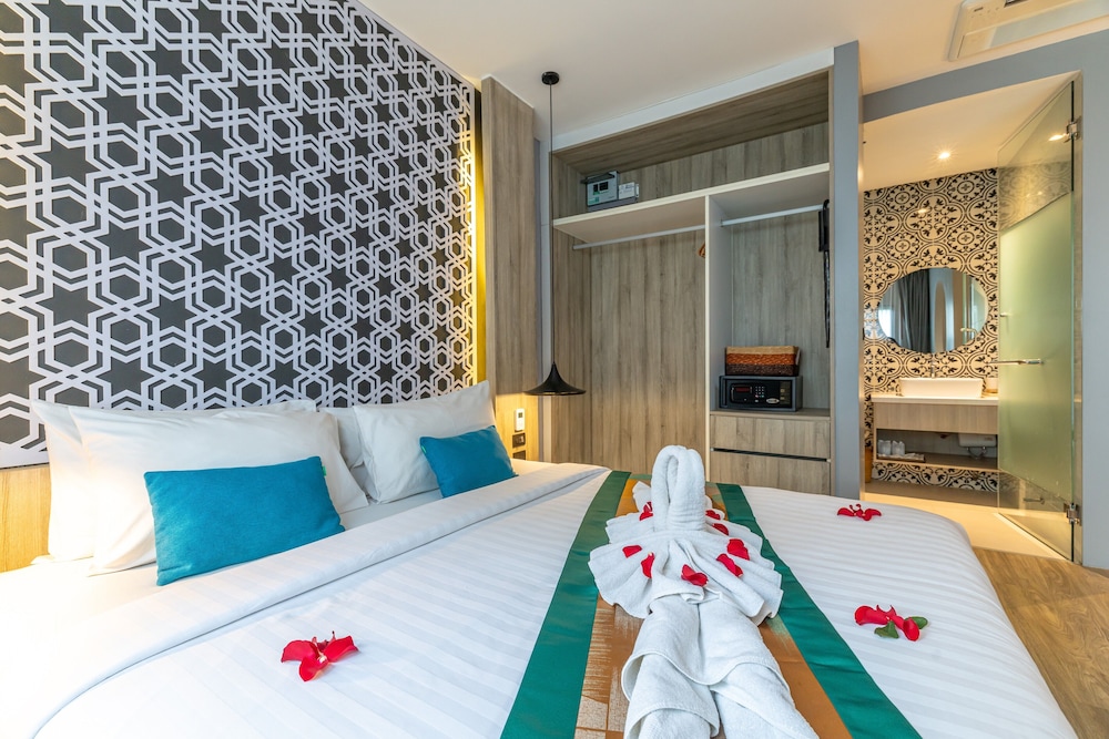 The Lake Chalong Resort 28/65