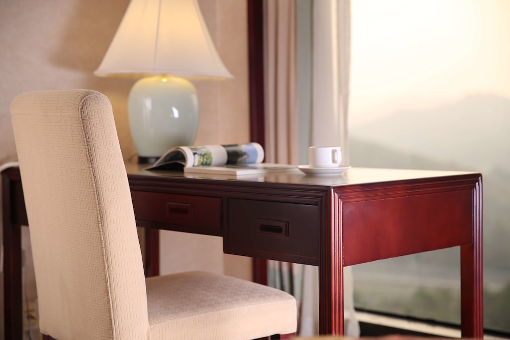 Felicity Hotel Shenzhen, Luohu Railway Station 63/75