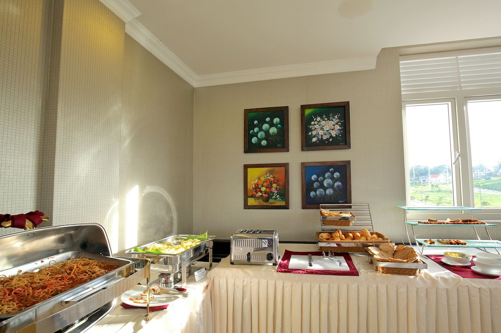 Kings Hotel Dalat 28/34