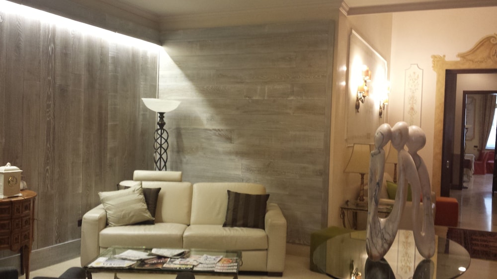 Hotel Palazzo Lovera 41/63