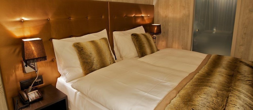 Grischa Das Hotel Davos 12/45