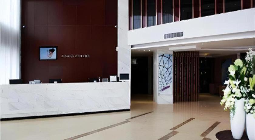 City Comfort Inn Wuhan Fengshu Er Road Baijin Mansion 9/49