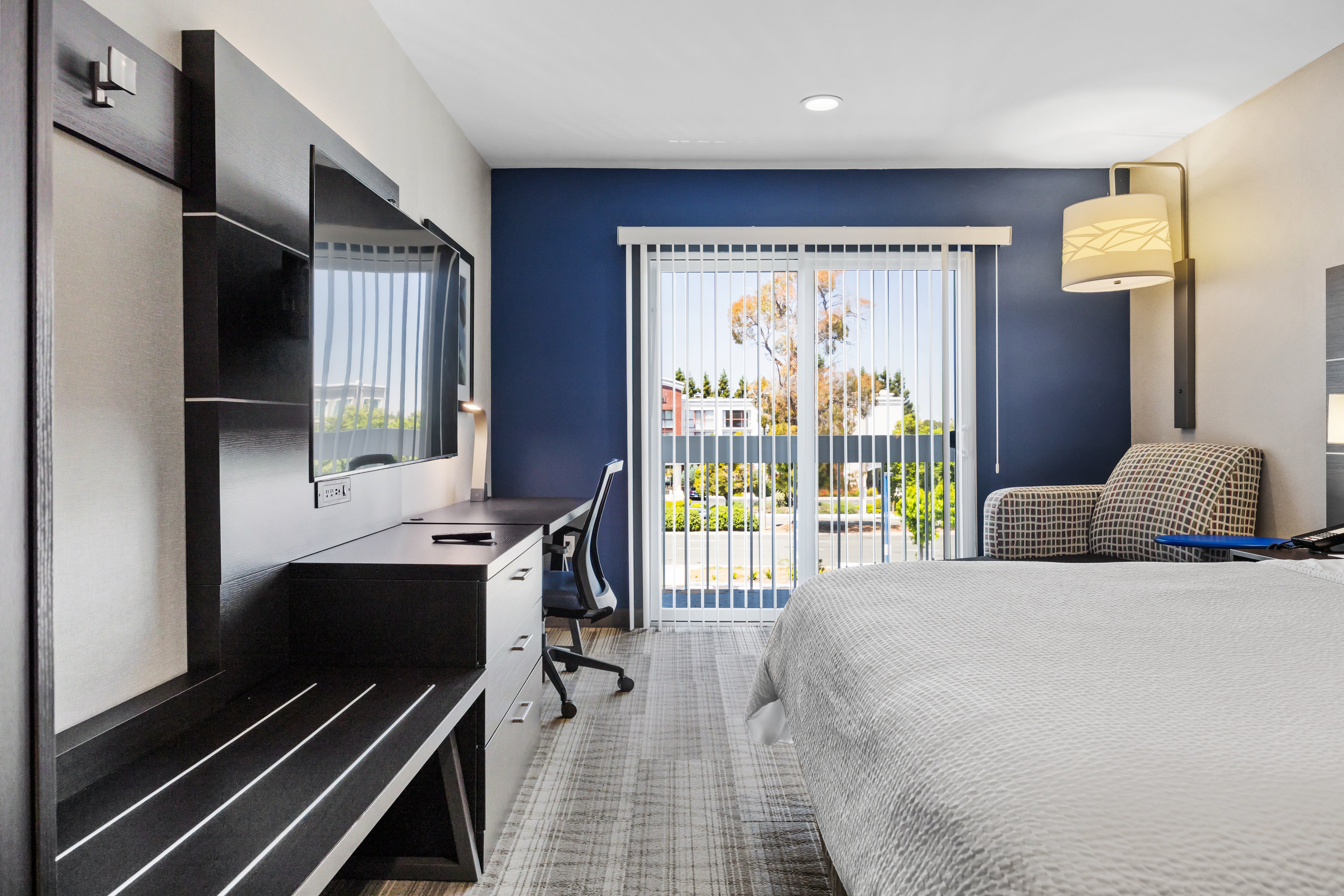 HOLIDAY INN EXPRESS SUNNYVALE - SILICON VALLEY 19/78
