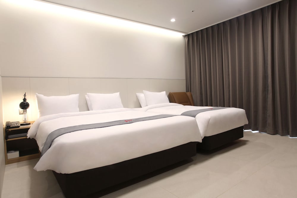 Hotel Skypark Daejeon I 32/55