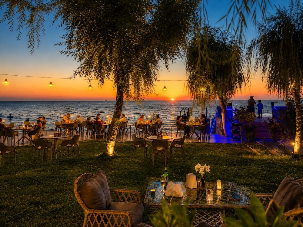 Grand Koru Otel Beach 46/50