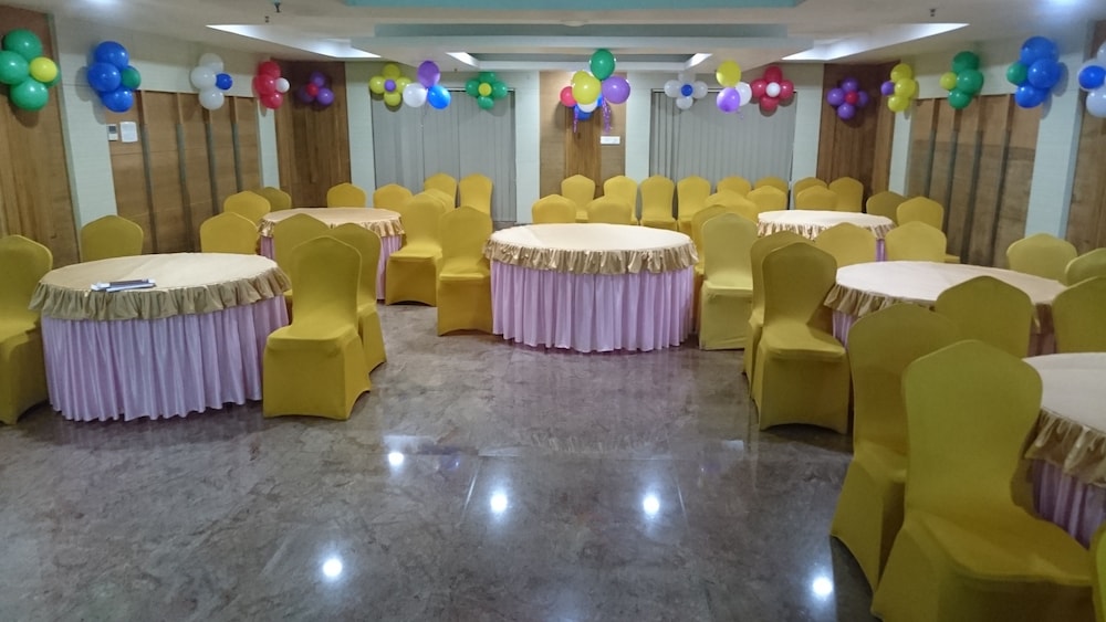 Rosewood International Hotel 42/50