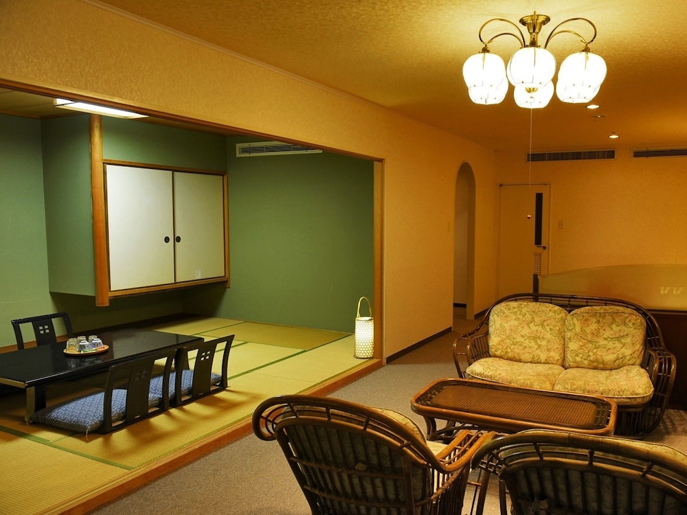 Livemax Resort Atami Forest 11/59