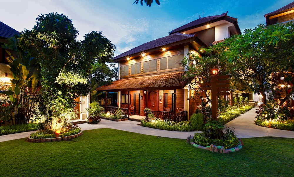 Astagina Resort Villa And Spa 6/76