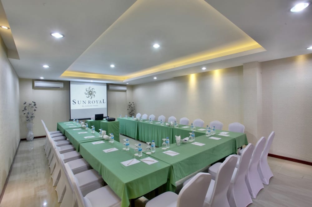 Sun Royal Hotel 34/44