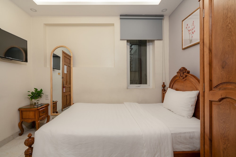 STANDARD, SINGLE, DOUBLE BED