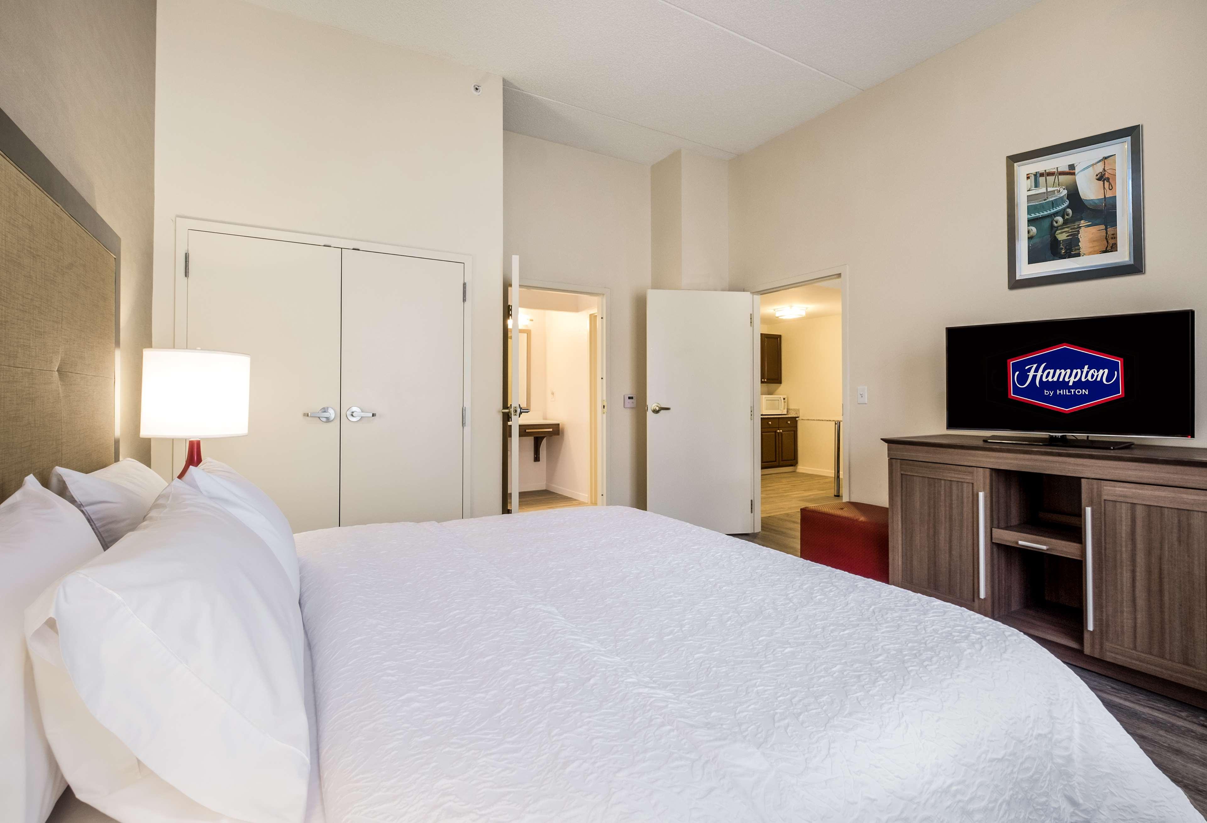 1 Bedroom, Suite, King Bed