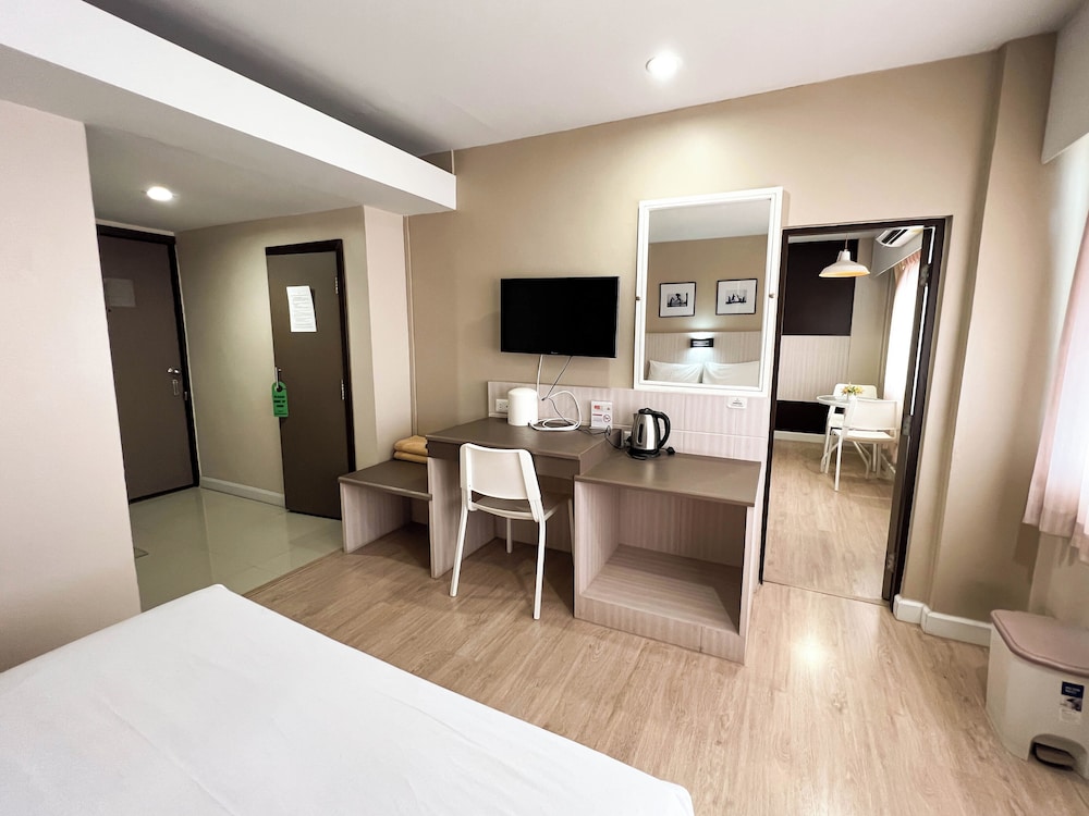 Srivichai Hotel 20/50
