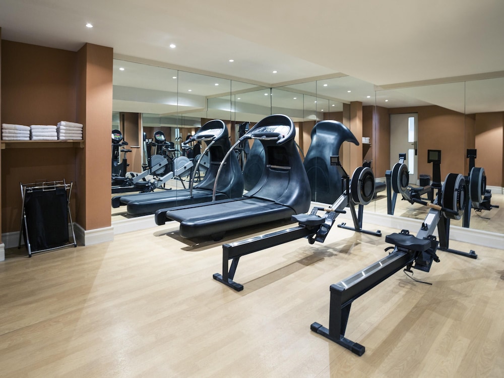 Mercure London Heathrow 40/68