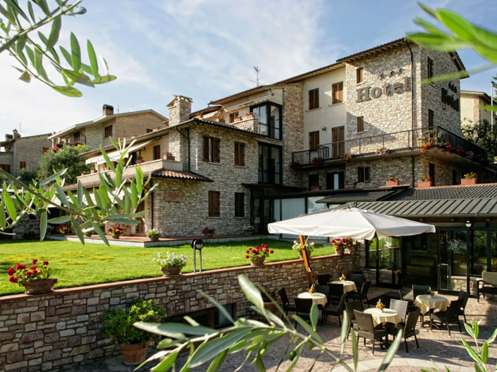 Hotel Ristorante La Terrazza 63/74