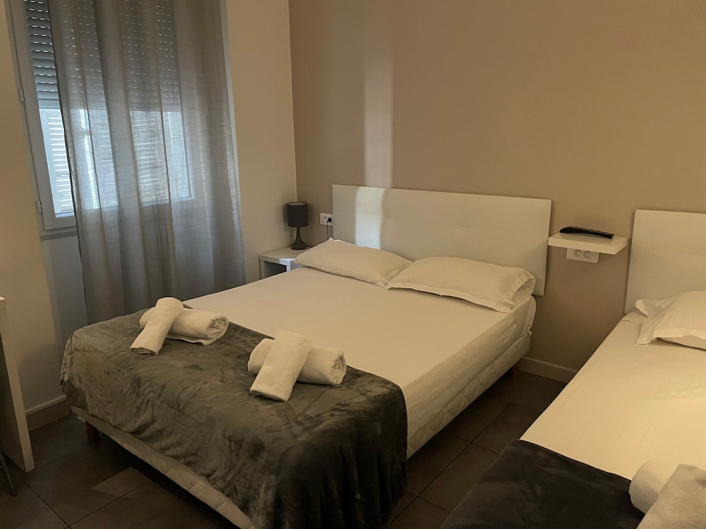 HOTEL ANNA LIVIA 31/56