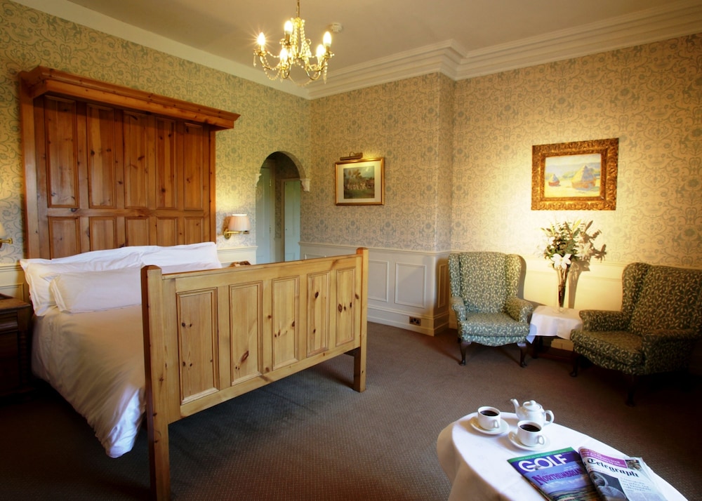 RIVERDALE HALL HOTEL 29/65