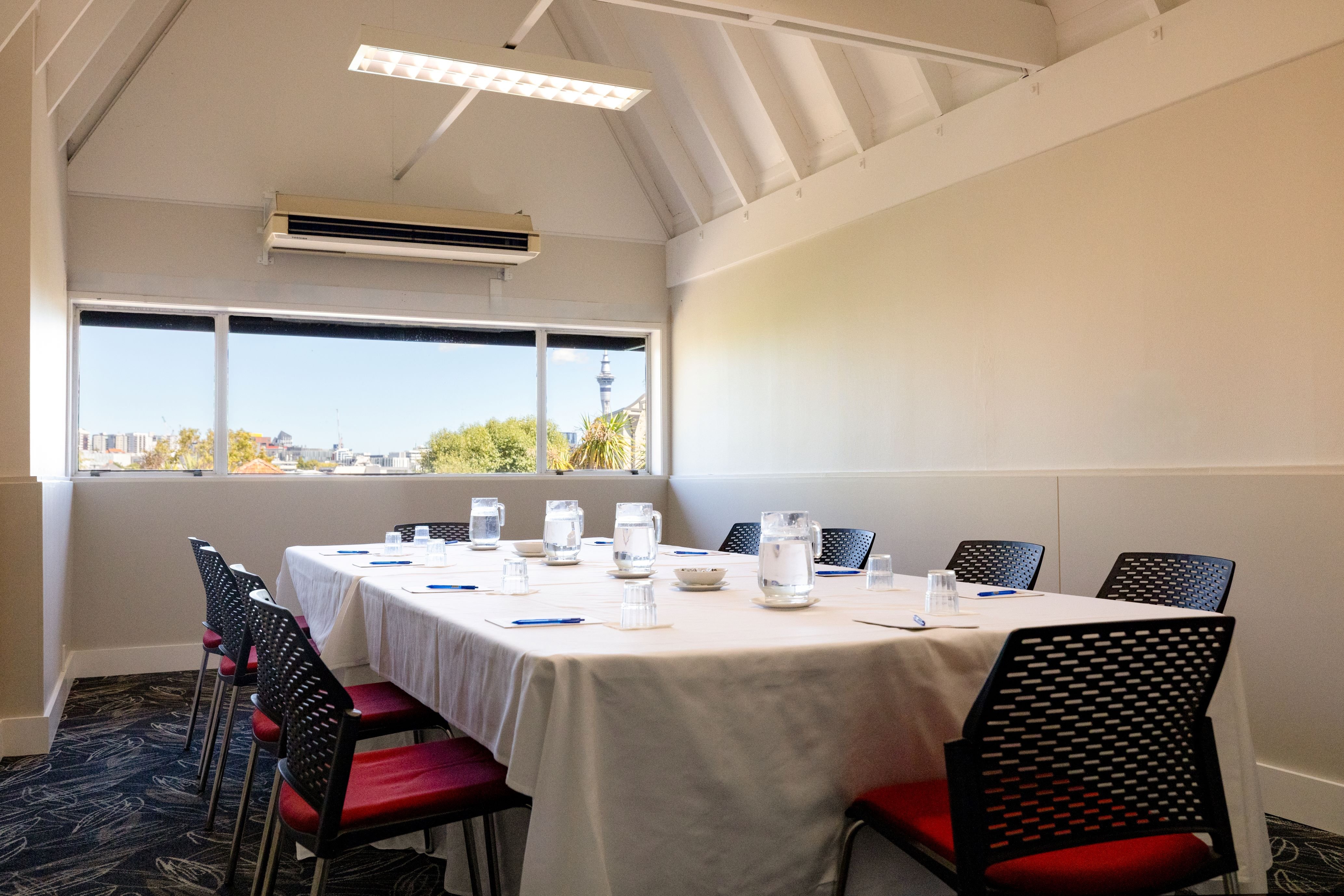Rose Park Hotel Auckland 50/52