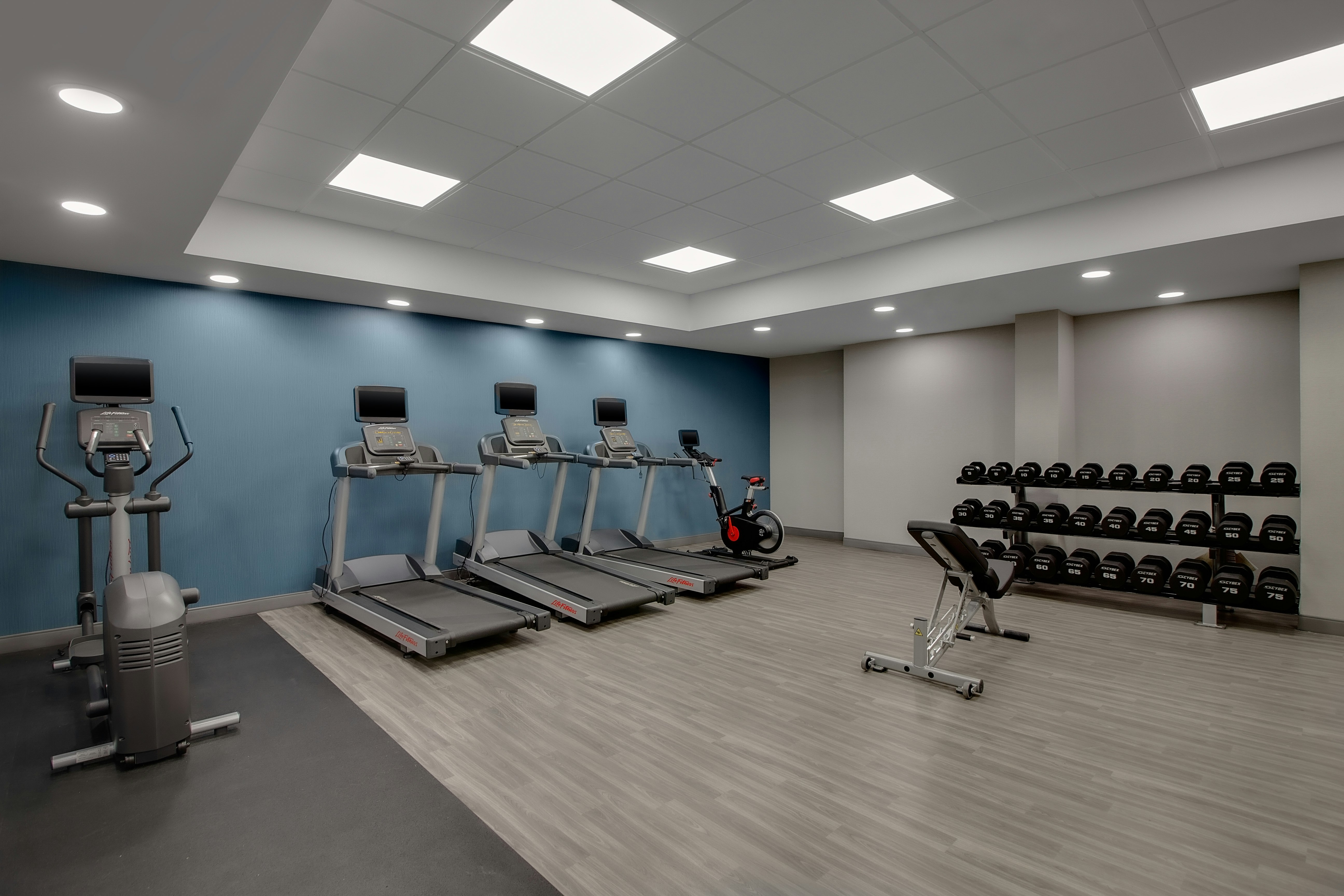 Hampton Inn Birmingham Colonnade 280 13/32