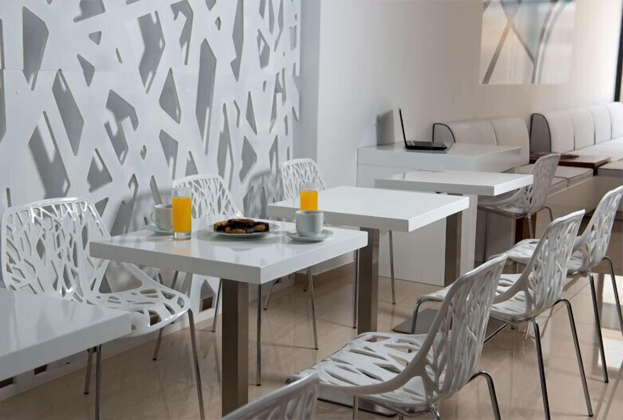 Bianco Hotel 39/49