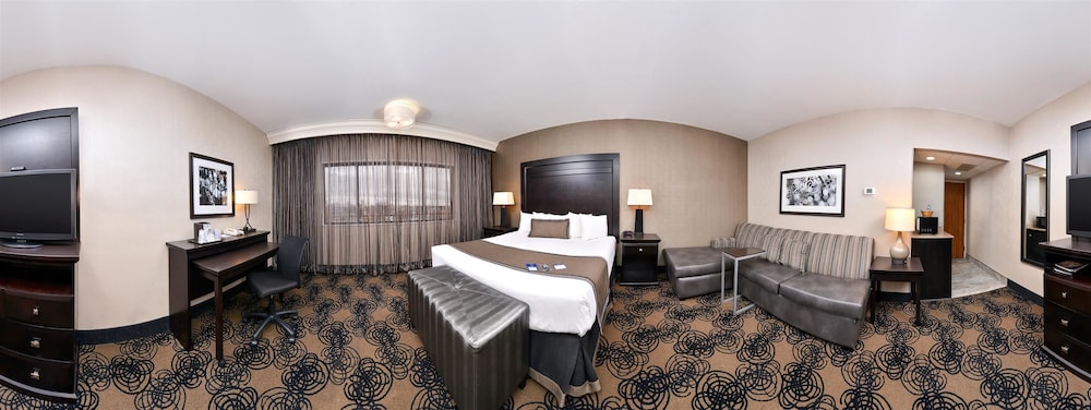 Best Western Plus Midwest Inn 17/31