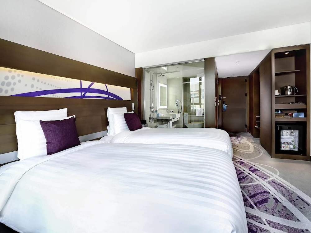 SUPERIOR, TWIN BEDS