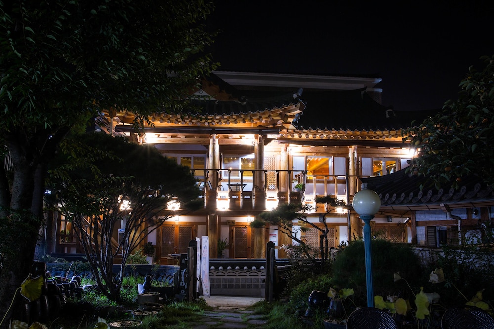 Laon Hanok Gguljam 12/63